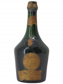 廊酒 D.O.M 本笃会有限公司 1940 年代 0.7 升瓶 (70cl)